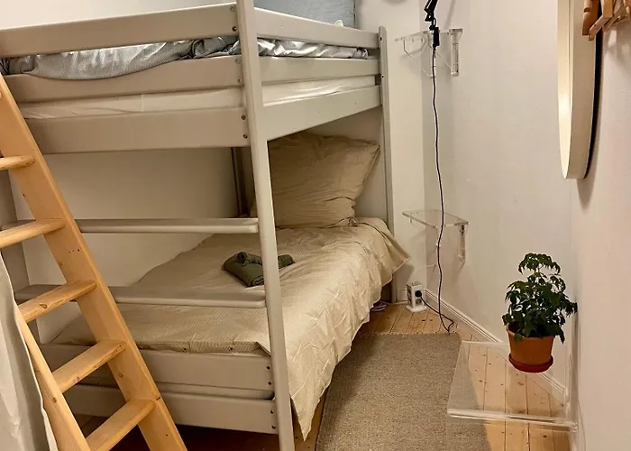 The Chair Osterstrasse - 65qm Industrial With Balcony For 4-6 * Hamburgo