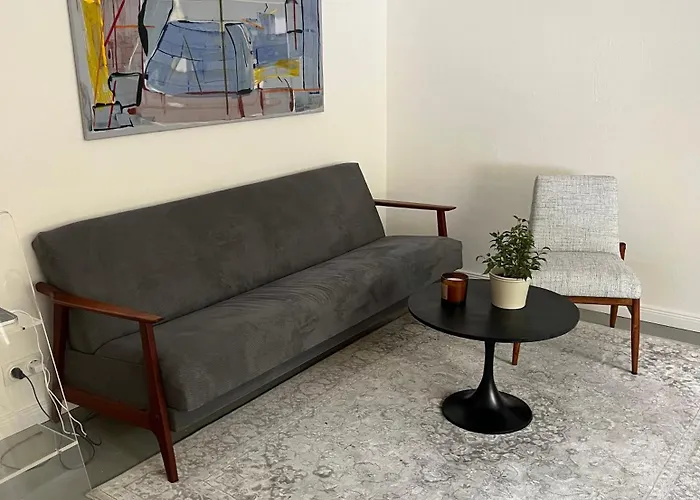 The Chair Osterstrasse - 65qm Industrial With Balcony For 4-6 * Hamburgo
