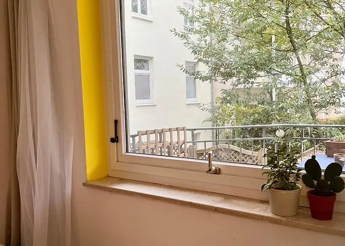 The Chair Osterstrasse - 65qm Industrial With Balcony For 4-6 * Hamburgo